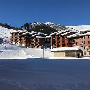 le-mottet-esf-skis-aux-pieds.hotels-rhonealpes.com/