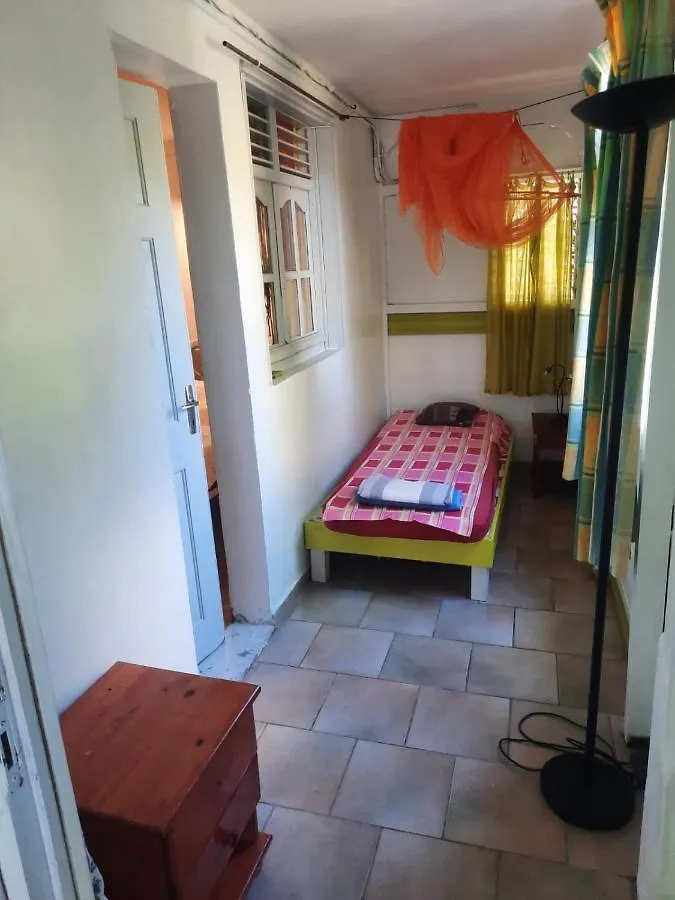 Appartement Le Jardin de Massieux à Bouillante
