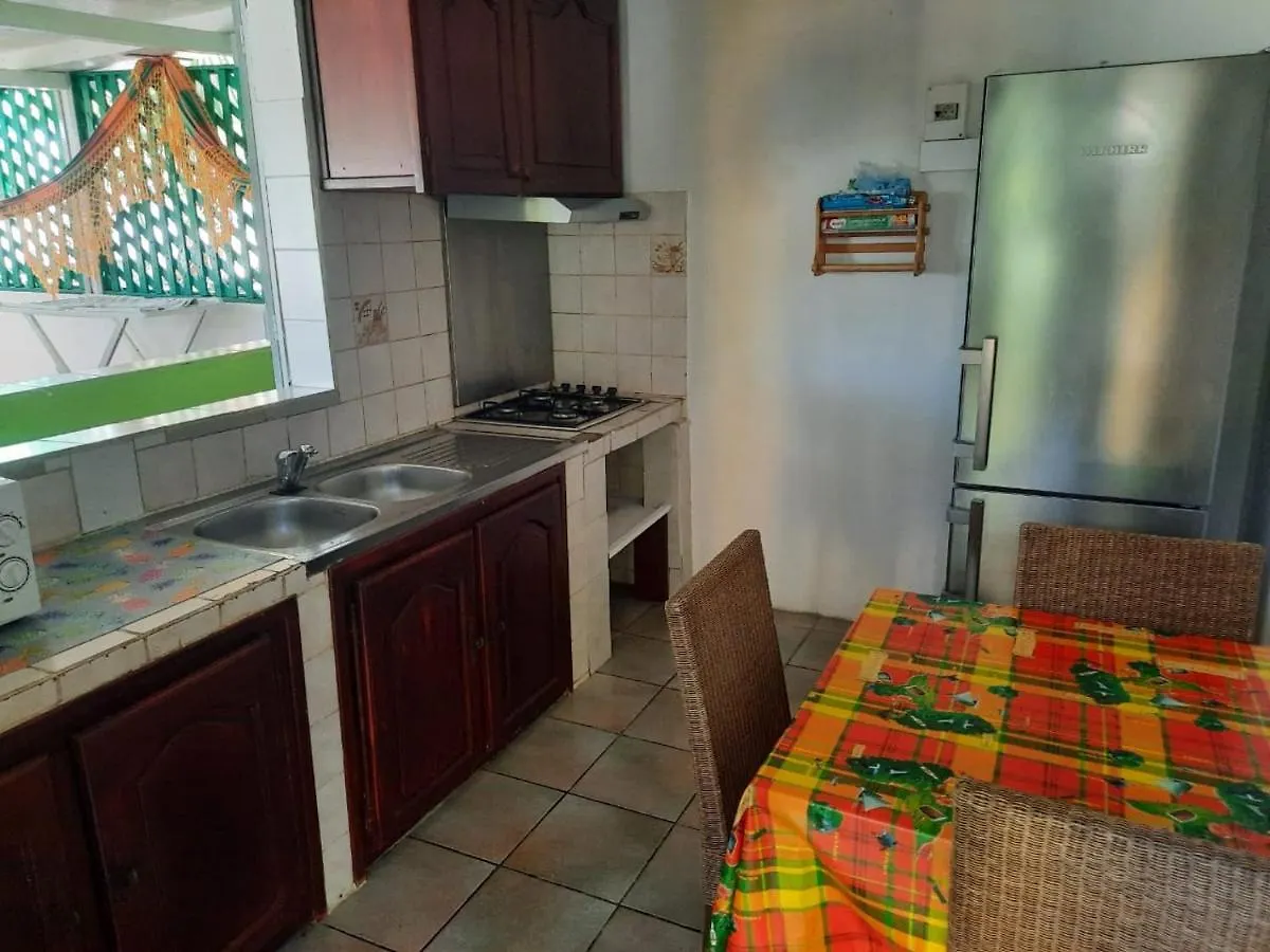 Appartement Le Jardin de Massieux à Bouillante